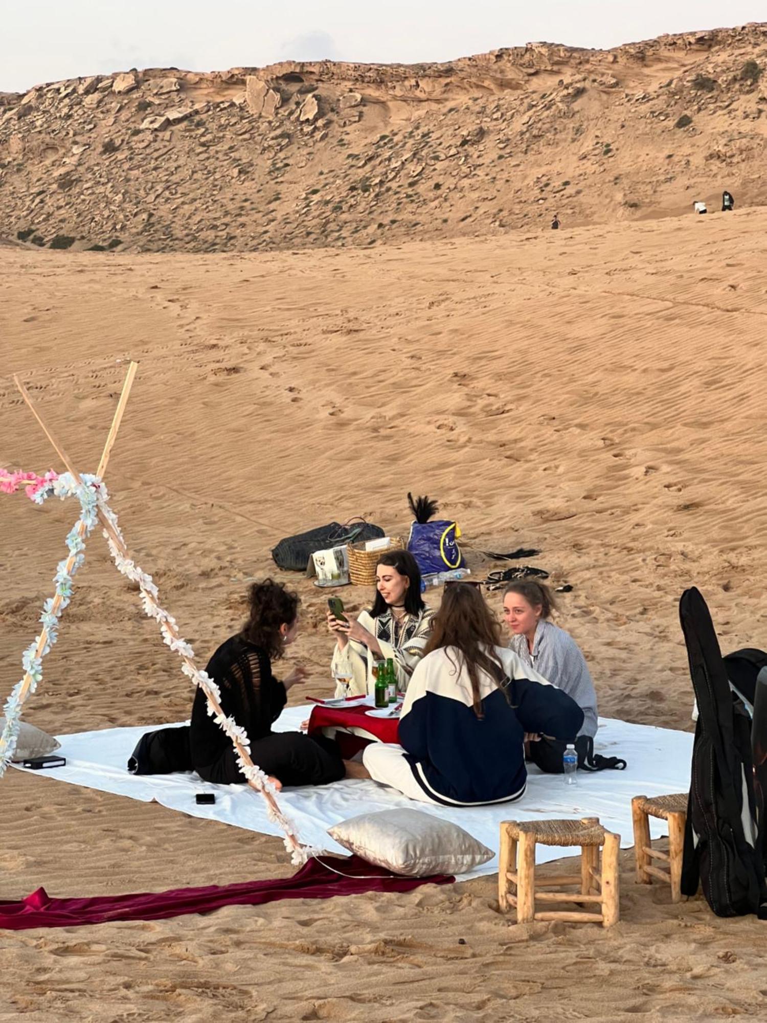 بيت شباب Nizar Surf Morocco تغازوت المظهر الخارجي الصورة